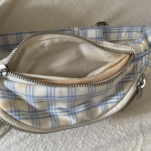 Brandy Melville cute Fanny pack - Picture 8 of 8